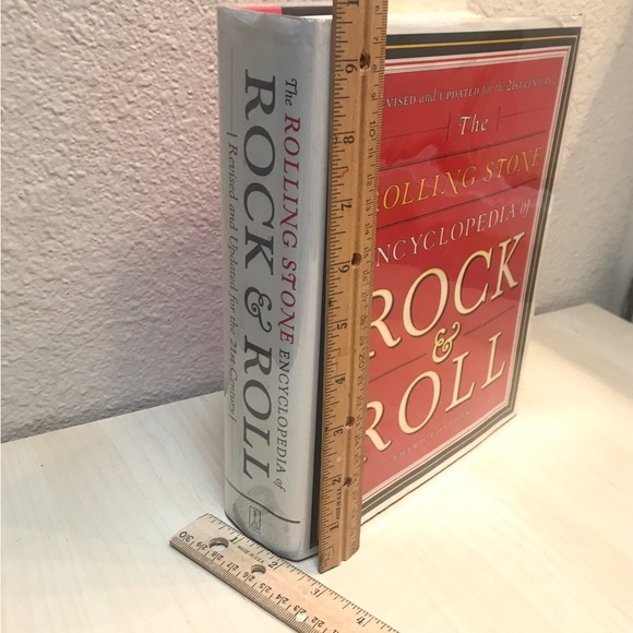 Encyclopedia of ROCK & ROLL by The Rolling Stone. 1,114 pages. Huge 😎 - Picture 8 of 8